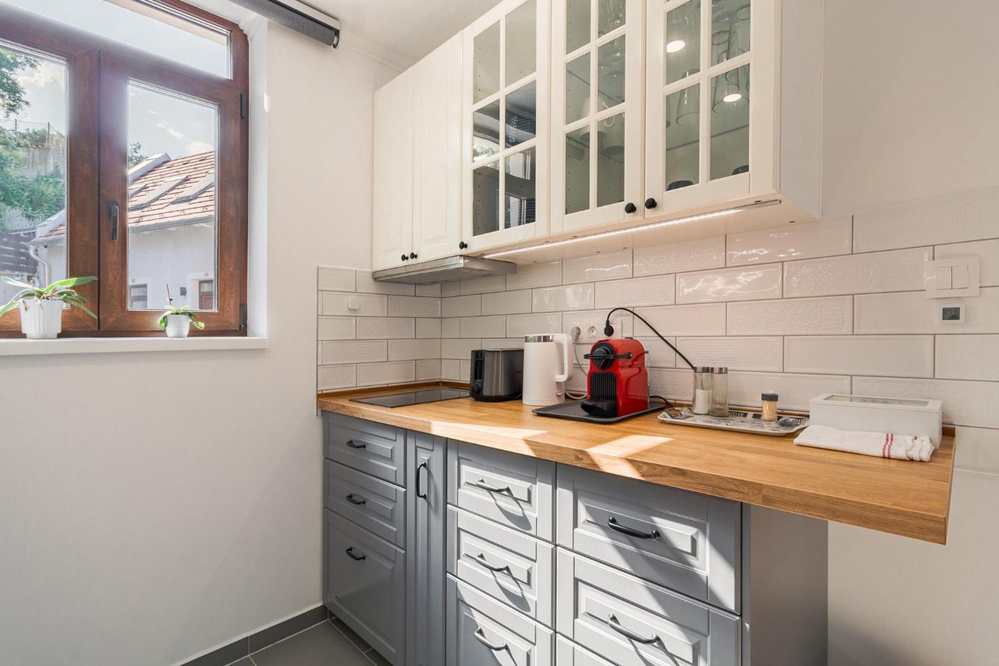 Monbuhim Twin Apartment Veszprem Ngoại thất bức ảnh